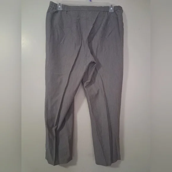 Ruby Rd. Gray Pantsuit - Picture 2 of 5